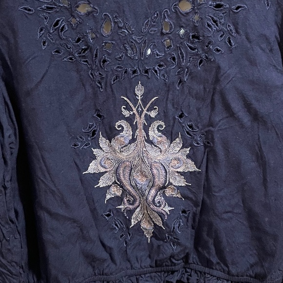 Navy Blue Embroidered Blouse - Picture 4 of 4